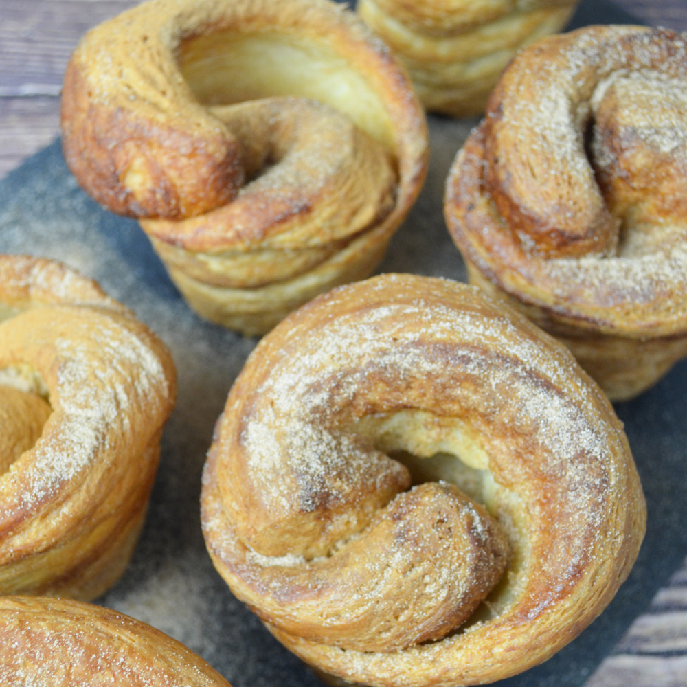 6 Cinnamon Cornish Cruffins